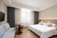 칭자오 스프링 타운 앤션트 시티 호텔 (칭자오 앤션트 타운) Zhangqiu Stadium 주변 호텔