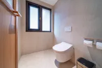 Liangsu Homestay - مسبح على السطح