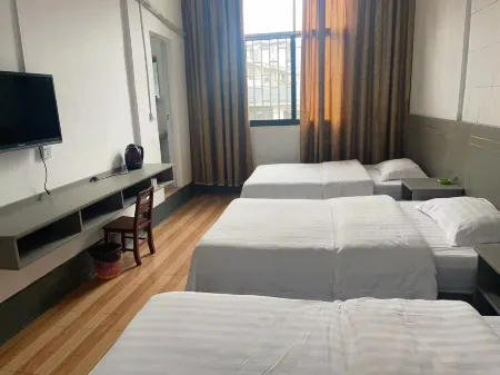 Yizhang Xinxin Hotel