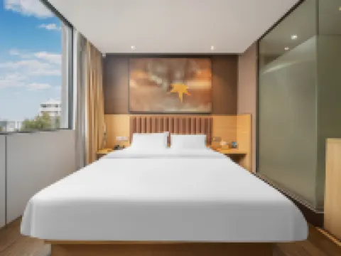 Chenzhou Sunshine Hotel (Chenzhou Rucheng Sunshine City Love Lotus Plaza Store) Hotels in Rucheng