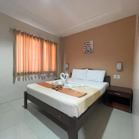 Argao Seabreeze Hotel Powered by Cocotel