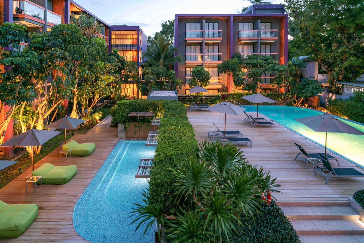โรงแรม holiday inn