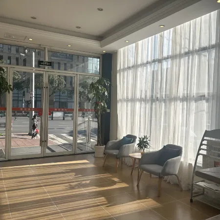 Homeinn Hotel (Tiantai Chicheng Road Guoqing Temple)