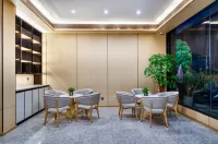Home Inn Yubai Yun Hotel (Jiandemeicheng Ancient Town)