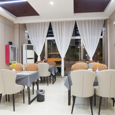 Dexin Business Hotel