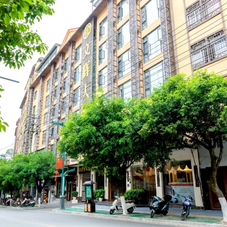 Lüchun Wenhui Hotel (Lüchun Bus Terminal Branch)