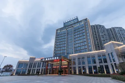 Phoenix Hotel Ganzhou Hotels near Ganzhou Fantawild Oriental Dawn