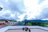Wuzhishan Yatai Rainforest Resort Hotel