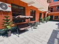 Lanyaju Homestay (Yining Airport)