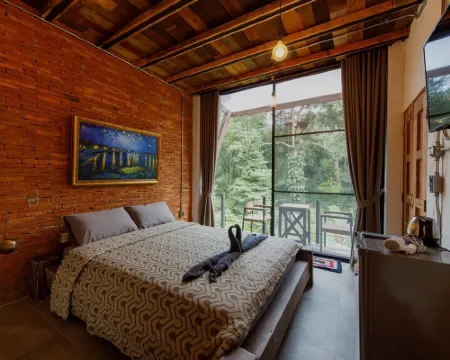 沃拉曼小屋 薩科特山酒店