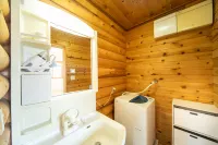 Awaji Large Log House in Goshiki 2