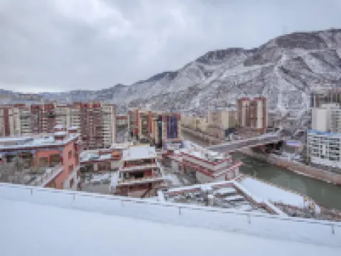 Qamdo Jiaxuan Xingfu Hotel Hotel a Qamdo