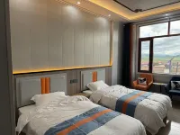 Lüqu Gaxiu Sai Xiong Yangguo Hotel