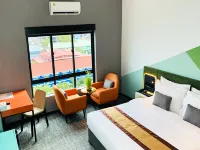 Siha Treasure Hotel Hotels near Bus Station