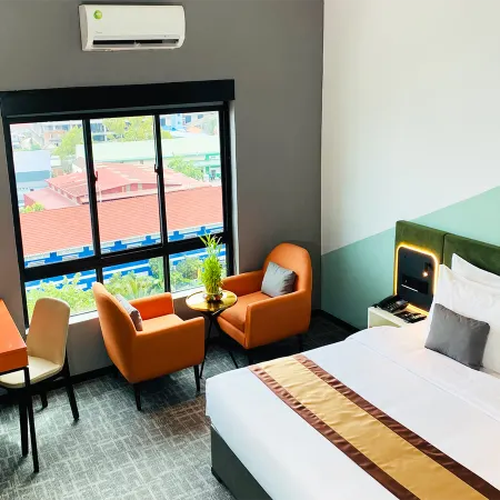 Siha Treasure Hotel Отели рядом с достопримечательностью «Храм Ват Леу»