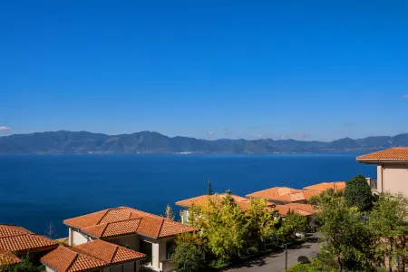 Weiyun Lvju Guesthouse Отели рядом с достопримечательностью «Beach Park»