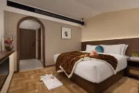 VALATOMS Hotel
