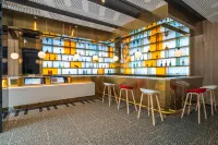 Ibis 호텔 (러산 시내중심)