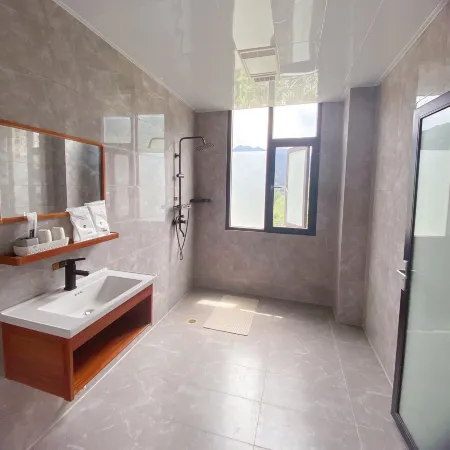 Xunmeng IMAX Cinema Homestay