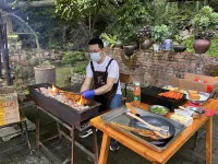 Emei Bamboo Hills Private Hot Spring Hostel - พร้อมอาหารเช้า