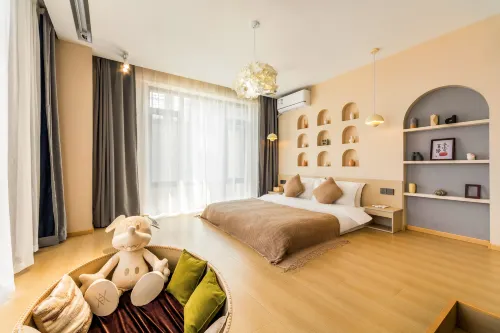 Ruhuali Exquisite Homestay (Liaoning Institute of Architectural Technology)