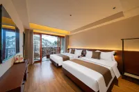 Phoenix Xiangyun River View Homestay Hotel dekat Tuo River