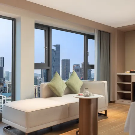Sunflower Hotel & Residence Serviced apartment Отели рядом с достопримечательностью «Район Футянь»