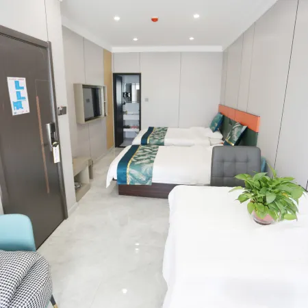 Mohe Xueshe Holiday Hotel (North Star Square Branch)