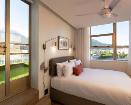 Habitat Aparthotel by Totalstay Hotels in Cape Town