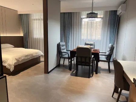 Fanyun Smart Hotel (Dazu Longshui Bus Station)