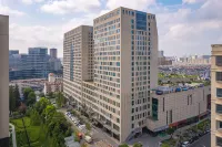 Jinjiang Metropolo Hotel Suqian Shuiyuncheng  Baolong Square Hotels near Suqian College