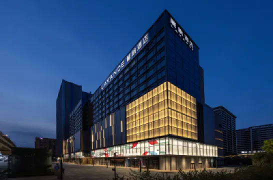 Lavande Hotel Chengdu Southwest Jiaotong University North Railway Station Hotel berhampiran Sport Center， Chengdu Railway Bureau (North to No.5 Courtyard West Alley， Zhanxiqiao)