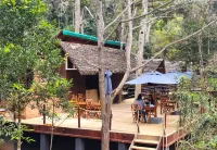 Longoza Ecolodge Hotels in Moramanga