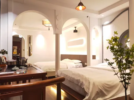 BerlinMelodyCinemaHotel