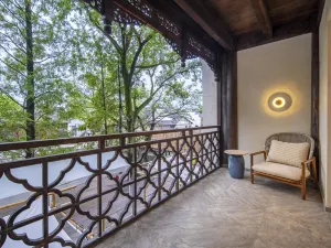 鹽官潮樂之城水市飯店