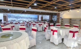 ErLangHe Jingbei Hotel