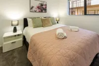 City Stadium Stay CBD Apartment Hotel di 