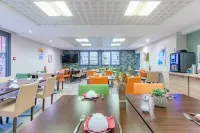 Appart'City Classic Montelimar Hotels in Rochemaure