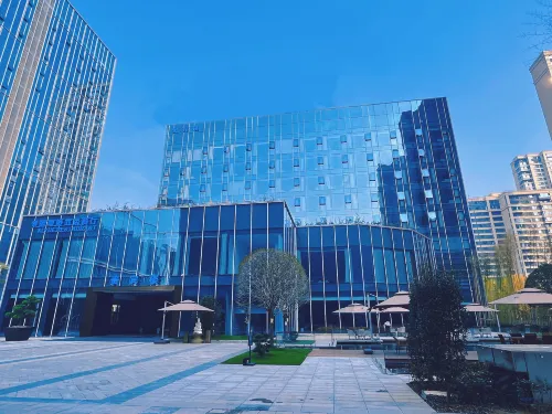 Weinan Guibinlou Hotel