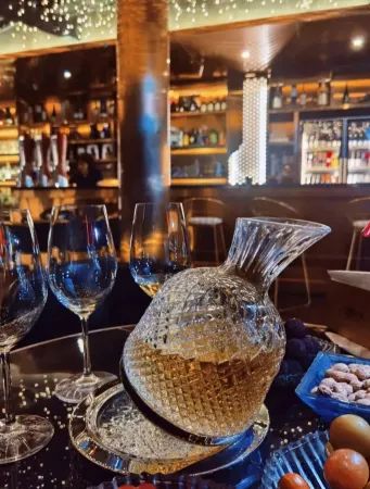 Comfortzone Hotel （Dongguan Nancheng Xiping subway station） Отели рядом с достопримечательностью «Guangdong University of Science & Technology»