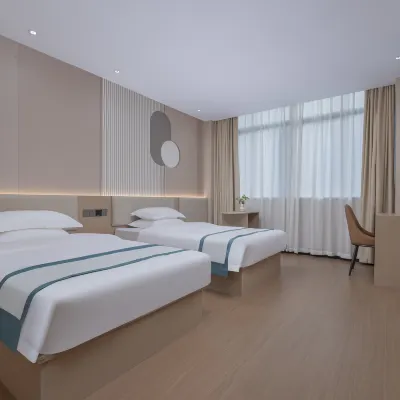 Dongyuan Holiday Hotel Hotels near Hexing Trade Market