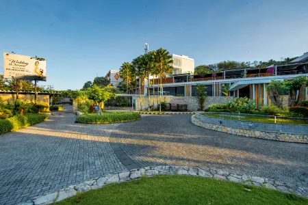 Aruna Senggigi Resort & Convention