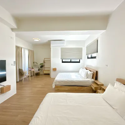 Salt&Light Inn Hotels near Penghu Aquarium