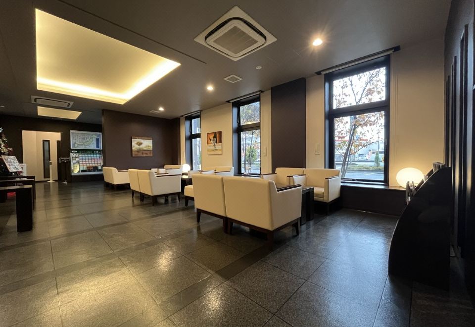 Hotel Route Inn Niigata Nishi Inter Over view