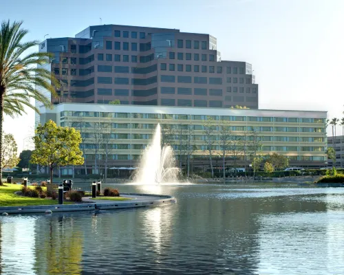 Voco Orange County - Airport by IHG Hotels in Santa Ana