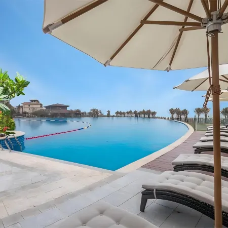 Hainan Universal QiziBay Beach Hotel