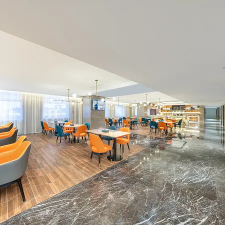 Kyriad Marvelous Hotel (Chaoyang Wanda Plaza North Pagoda Murong Street Branch)