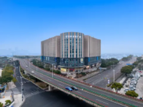 Super 8 Select (Suzhou Railway Station North Plaza Shantang Street Branch)