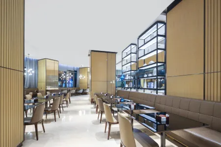 Hyatt House Shanghai Hongqiao CBD Отели рядом с достопримечательностью «Cheung Kong Graduate School of Business»