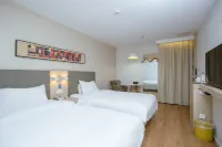 Xuzhou High Speed Railway East Station Store Hotel in zona Xuzhou East Railway Station